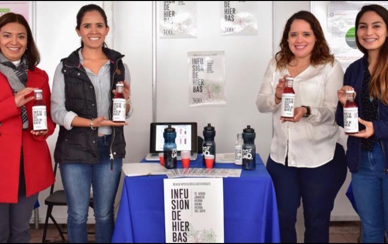 Universitarias crean bebida antioxidante que ayudaría a disminuir la obesidad Universitarias crean bebida antioxidante que ayudaría a disminuir la obesidad